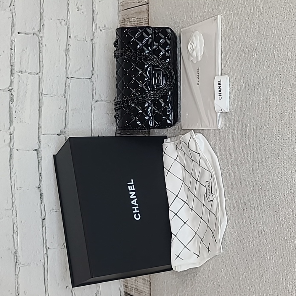 Chanel So Black Classic Patent Quilted Med 2.55 Reissue Double Flap Bag NWT/NIB